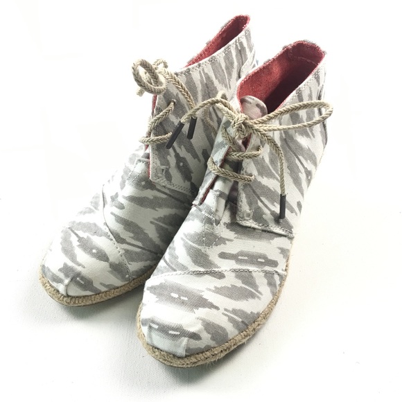 New TOMS Womens Espadrille White Wedges Stripe - Picture 3 of 6